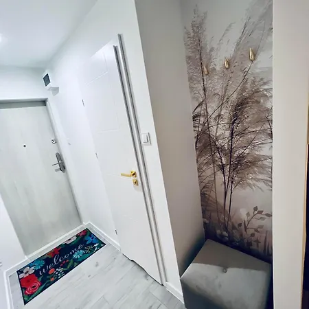 Apartament Happy Place Family & Business Targi Kielce Eksteriør bilde