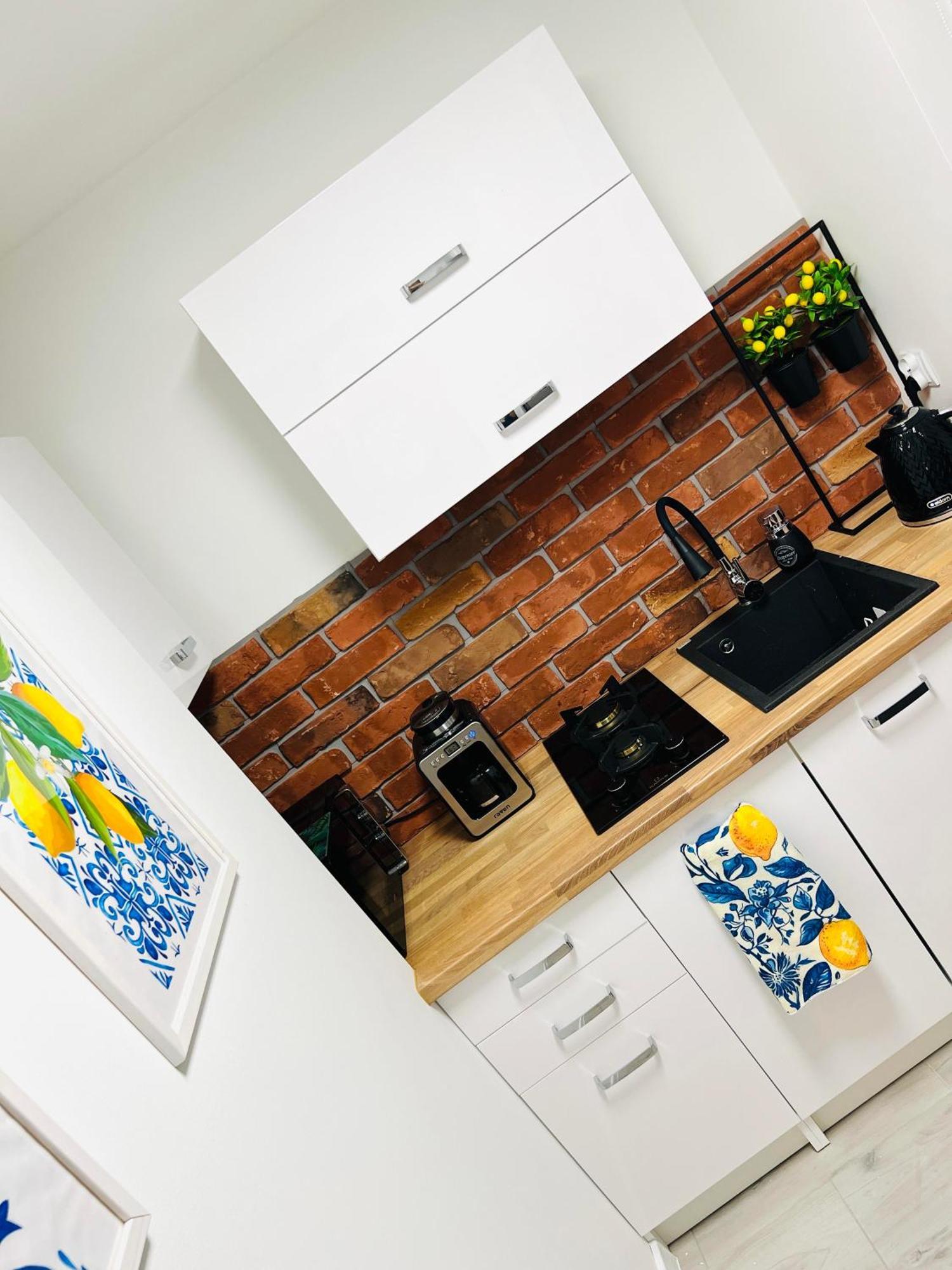 Happy Place Family & Business Targi Apartment Kielce